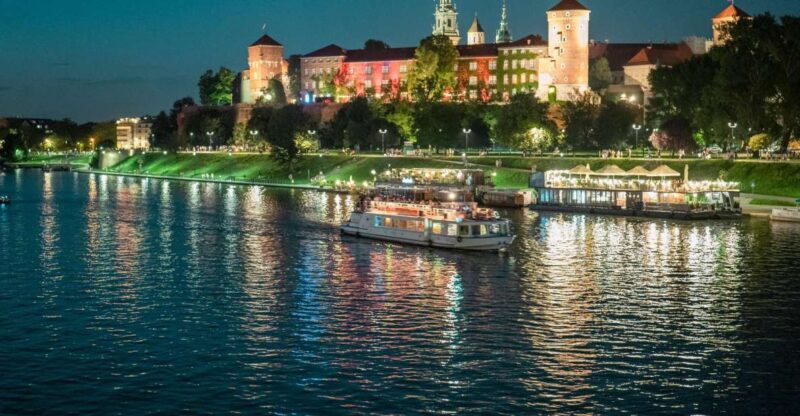 Krakow: Evening Cruise with a Glass of Wine - In-Depth Look at the Krakow Evening River Cruise