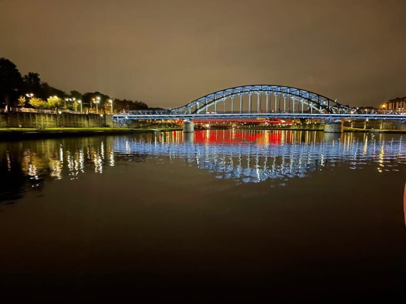 Krakow: Evening or Night Gondola Cruise - FAQ
