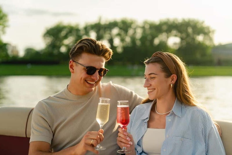 Krakow: Evening Sightseeing Cruise with Drink - A Detailed Look at the Experience