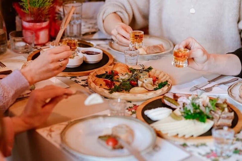 Krakow: Guided Polish Food and Drink Tour with Tastings - Who Should Opt for This Tour?