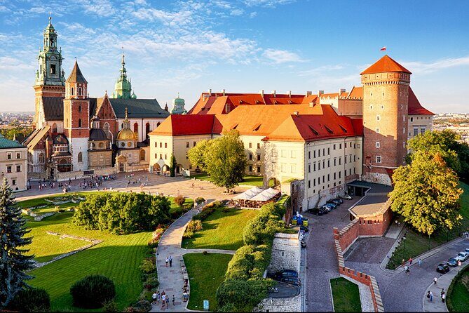 Krakow Guided Tour to Iconic Polish Royal Residence Wawel Castle - What Makes Wawel Castle Special?