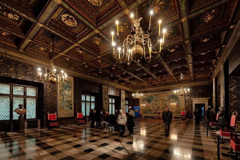 Krakow: Guided Wawel Tour, Lunch, and Vistula River Cruise - An In-Depth Look at the Tour Experience