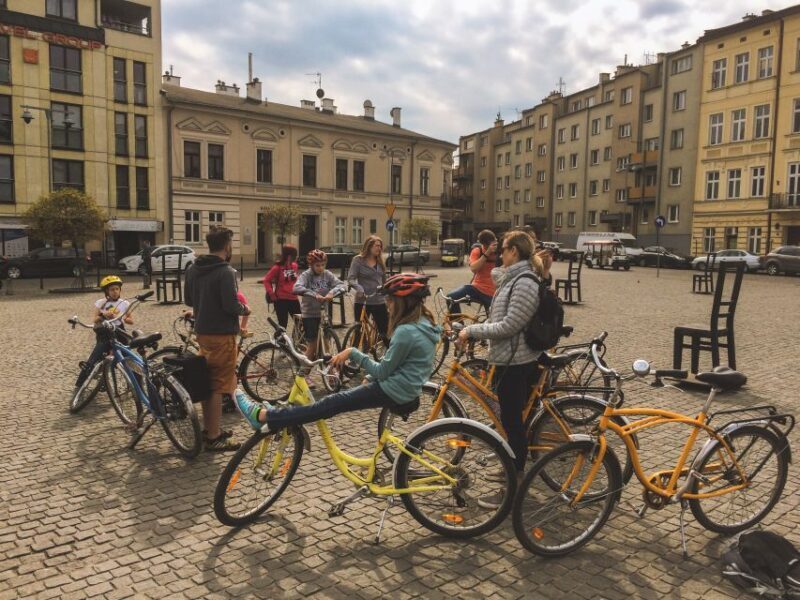 Krakow: Highlights of Krakow Bike Tour - Small Group - Key Points