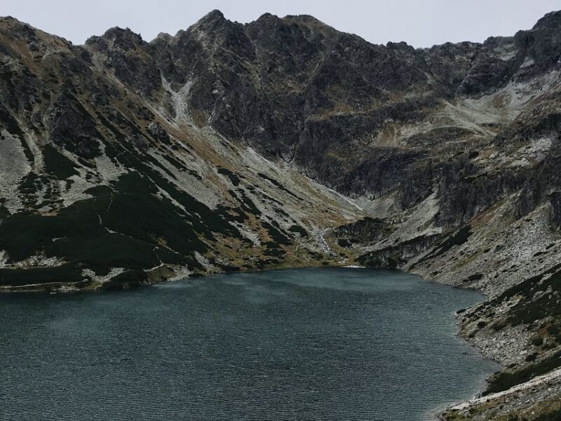 Krakow: Hiking Adventure in Tatra Mountains & Thermal Baths - Exploring Poland’s Highest Mountain Range: The Tatra Mountains