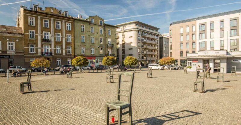 Krakow: Jewish Ghetto Walking Tour - A Detailed Look at the Krakow Jewish Ghetto Walking Tour