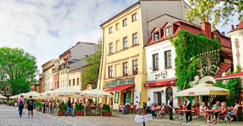 Krakow: Jewish Quarter and Schindler's Factory Guided Tour - Key Points