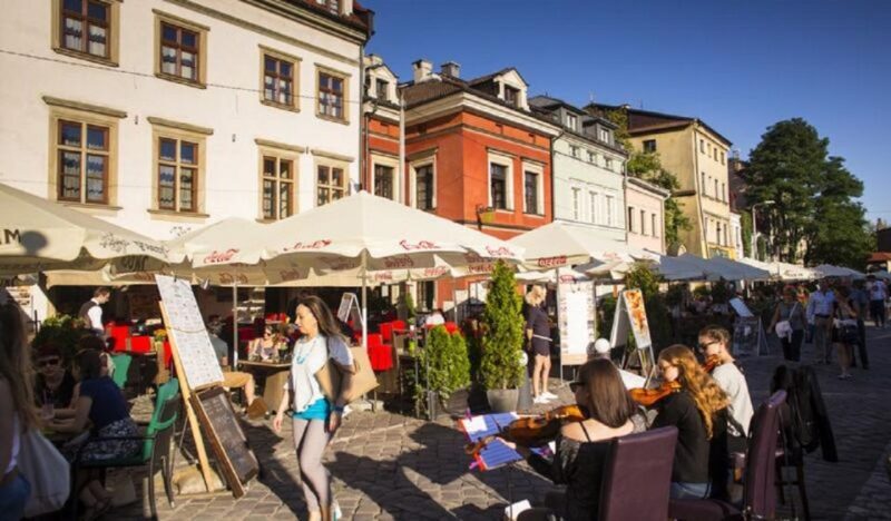 Krakow: Kazimierz Jewish District Private Guided Tour - Discovering Krakow’s Kazimierz: A Personal Perspective