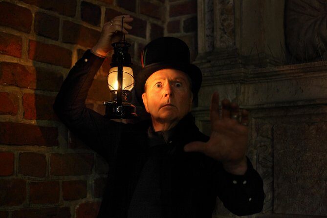 Krakow Night Tour: Ghosts, Vampires and Legends of the Old Town - Who Should Consider This Tour?