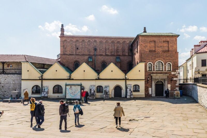 Krakow: Old Town, Ghetto, and Kazimierz Golf Cart Tour - A Closer Look at the Krakow Golf Cart Tour