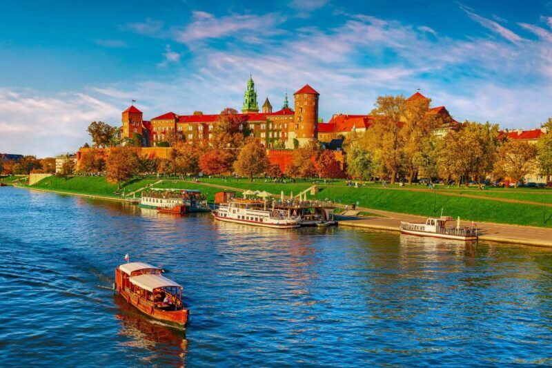 Krakow: Old Town Guided Walking Tour - A Closer Look at the Tour Itinerary