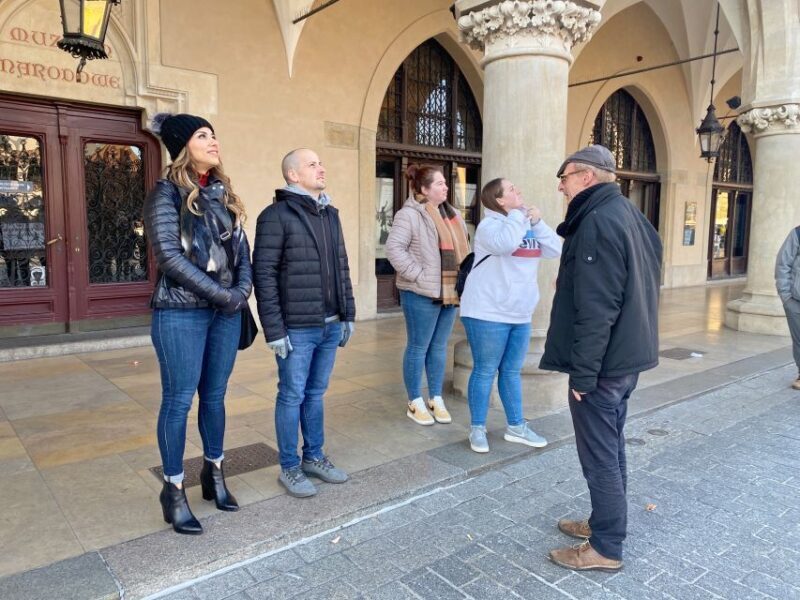 Krakow: Old Town Highlights Walking Tour - Exploring Krakow’s Old Town on Foot: A Guide to the Highlights Walking Tour