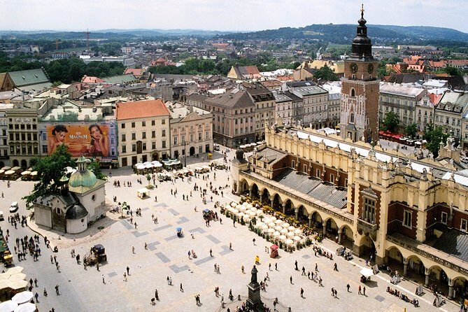 Krakow Old Town & Kazimierz Highlights Tour by Electric Car - The Sum Up