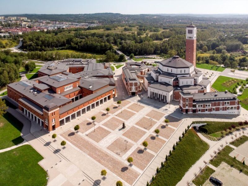 Krakow: Pope John Paul II Guided Tour with Home & Sanctuary - FAQ