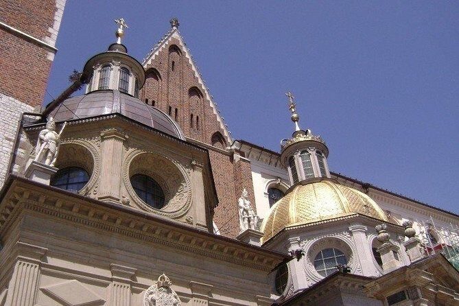 Krakow Private Walking Tour with Schindler's Factory - What to Expect During the Tour