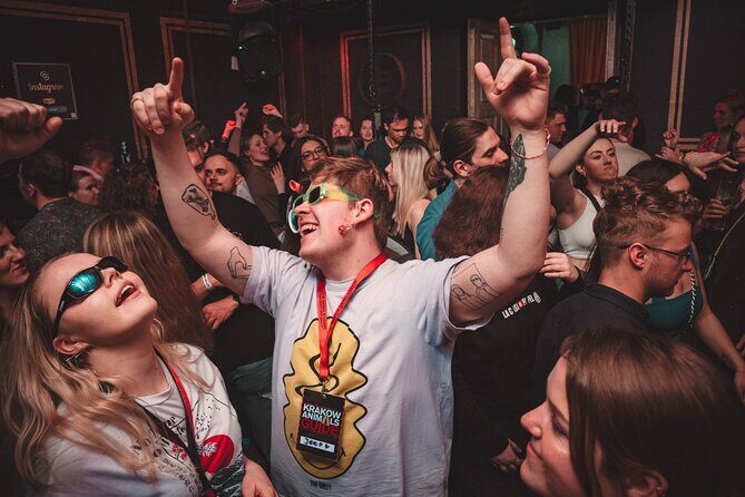 Krakow Pub Crawl with Free Alcohol & Karoake +4 Clubs/Bars - Exploring the Krakow Pub Crawl Experience