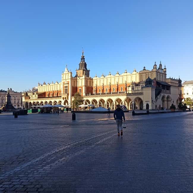 Krakow: Royal Route Guided Walking Tour - Key Points