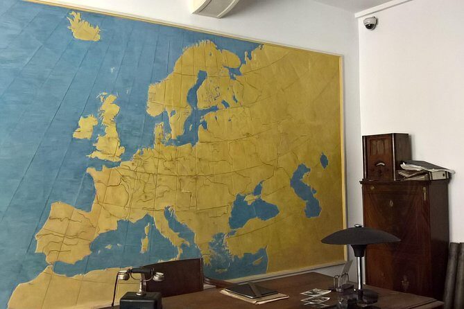 Krakow Schindler's Factory Museum Guided Tour in English - Key Points