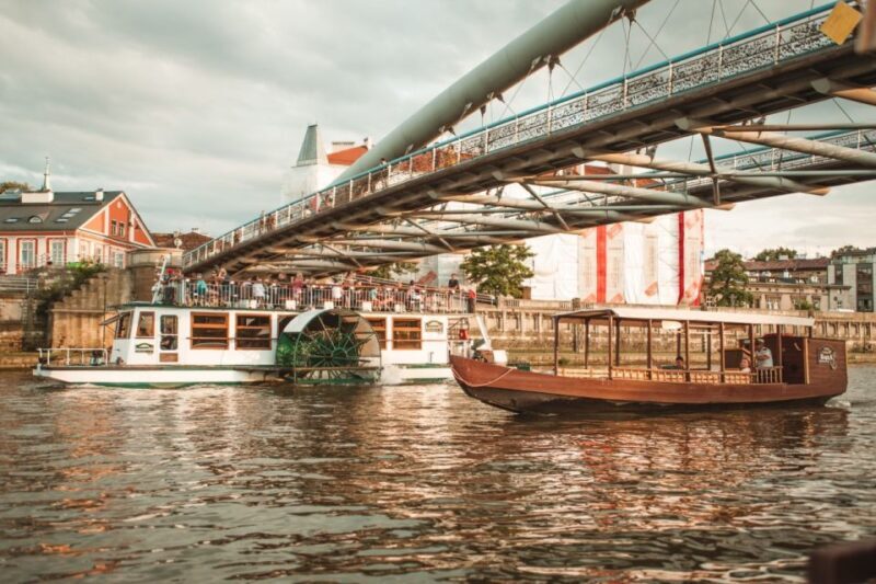 Krakow: Vistula Night Cruise by Gondola w/ Audio Commentary - A Deep Dive into the Vistula Night Gondola Cruise