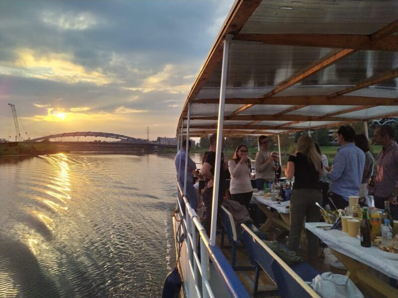 Krakow: Vistula River Cruise with Historical Views - Who Should Consider This Tour?