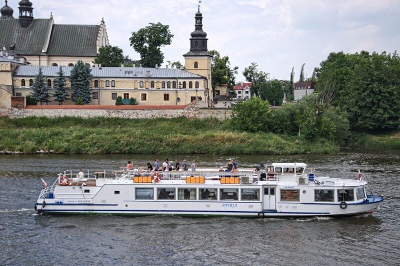 Krakow: Vistula River Panoramic Boat Tour - A Detailed Look at Krakow’s Vistula River Cruise