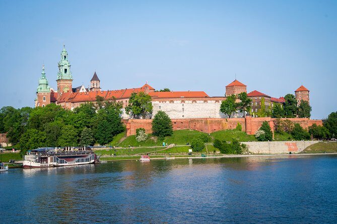 Krakow - Wawel Sightseeing of the Royal Hill - A detailed look at the Wawel Royal Hill sightseeing tour