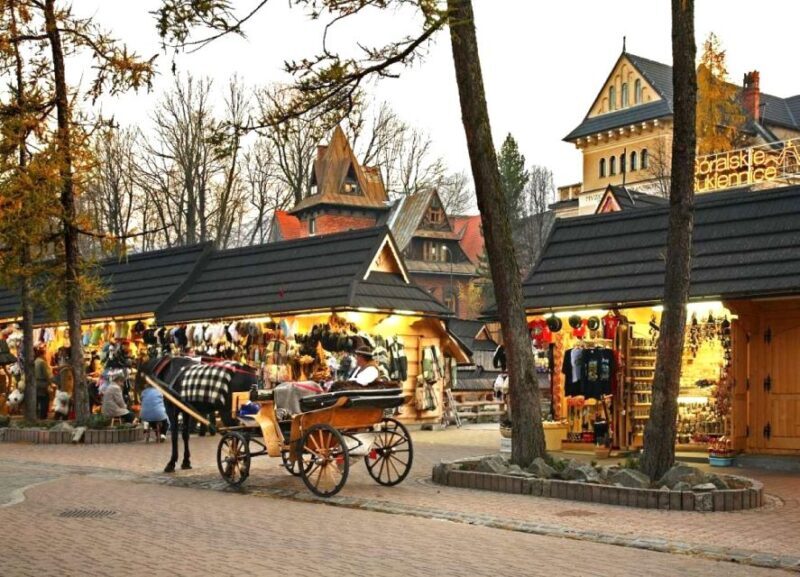 Krakow: Zakopane, Cable Car, Tatra Mountains & Scenic Views - Transportation and Group Size