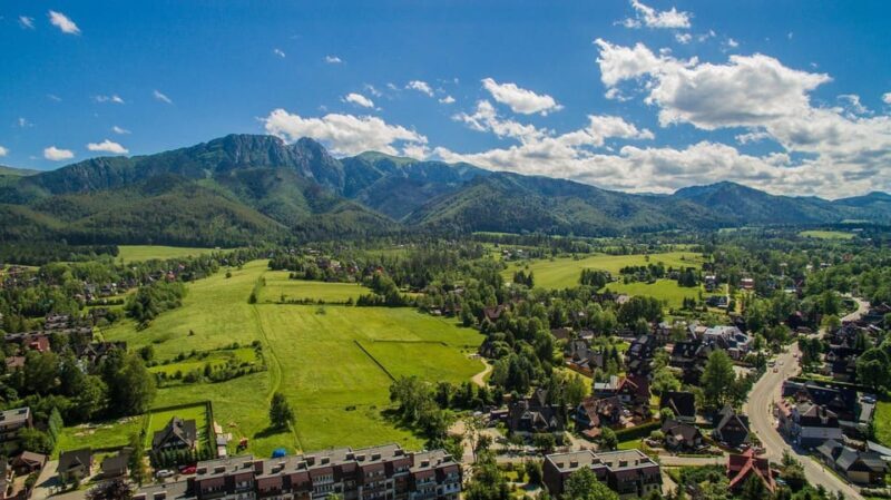 Krakow: Zakopane & Chocholowskie Thermal Bath Full-Day Trip - Key Points