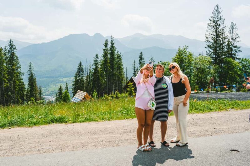 Krakow: Zakopane Tour with Hot Springs, Cable Car & Tasting - Key Points