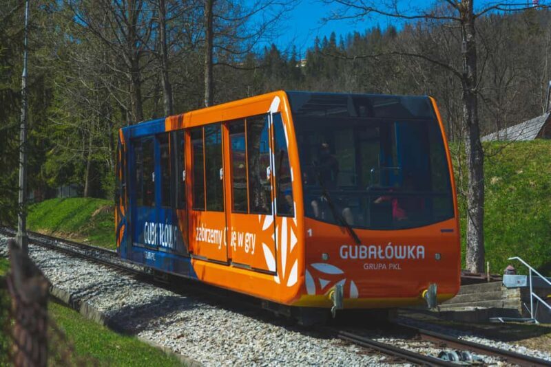 Krakow: Zakopane Tour with Hot Springs, Cable Car & Tasting - Exploring the Zakopane Day Trip: What to Expect