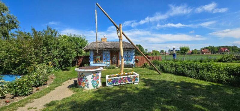 Krakow: Zalipie Village Tour - Krakow: Zalipie Village Tour