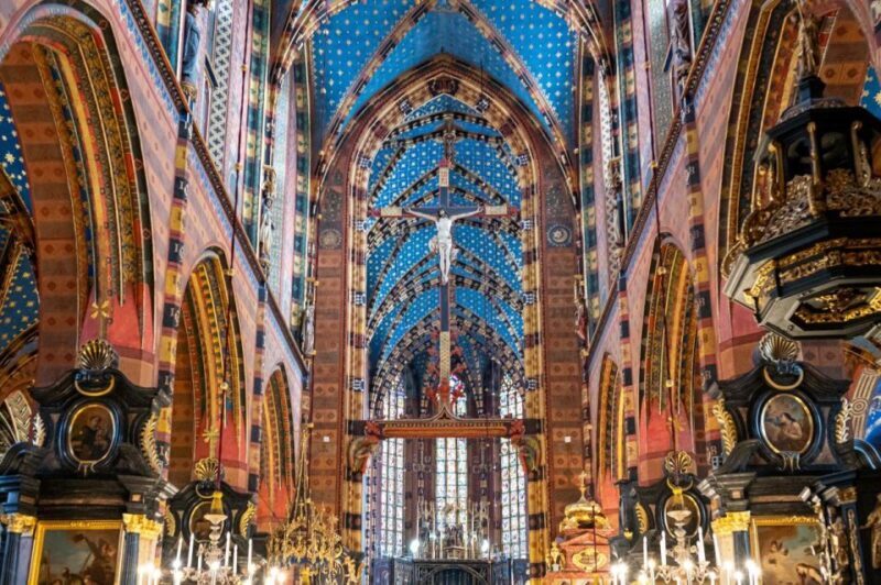 Krakow's Old Town, St. Mary's Church and Rynek Underground - Practical Considerations