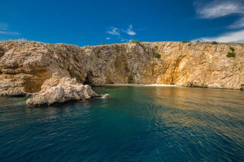 Krk: Golden Beach and Blue Cave Cruise with Welcome Drink - Introduction