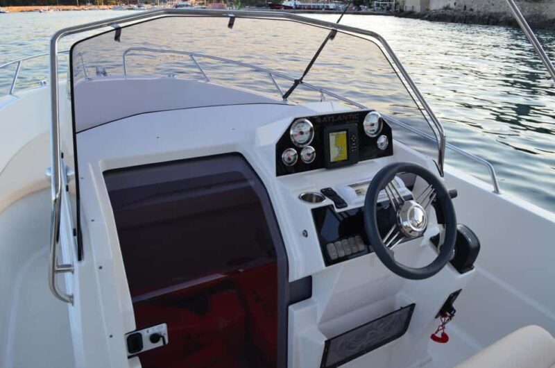 Krk: Rent a boat Atlantic 670 open 385kk - Price and Value Analysis