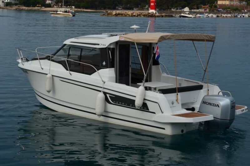 Krk: Rent a boat Merry Fisher 795 - Introduction to the Merry Fisher 795 Experience