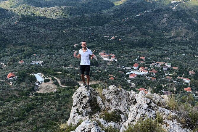 Kruja & Mount Sarisalltik including traditional lunch - Authentic Perspective on the Value