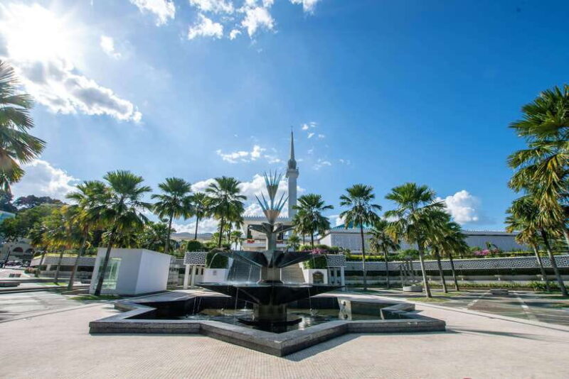 Kuala Lumpur: City Tour, KL Tower Ticket & Putrajaya w/ Boat - Who Will Love This Tour?