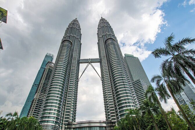 Kuala Lumpur City Tour with Batu Caves Discovery (Shared) - Discover Kuala Lumpur in a Few Hours: A Practical Guide to the City & Batu Caves Tour