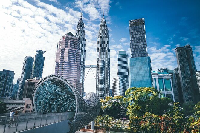 Kuala Lumpur City Tour with Saloma Bridge - Key Points