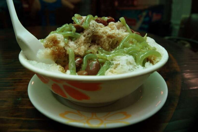 Kuala Lumpur: Evening Food Tour by Bike - Who Should Consider This Tour?