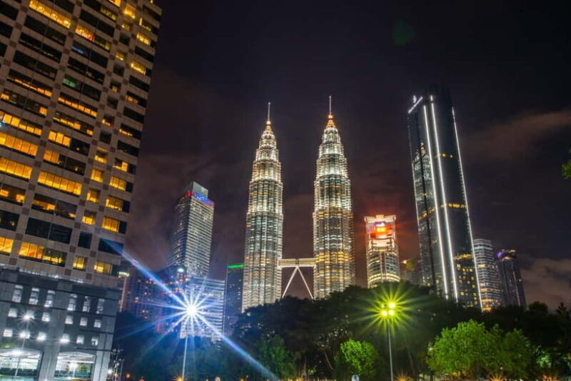 Kuala Lumpur: Evening Tour with Kuala Lumpur Tower Tickets - In-Depth Look at the Tour Experience
