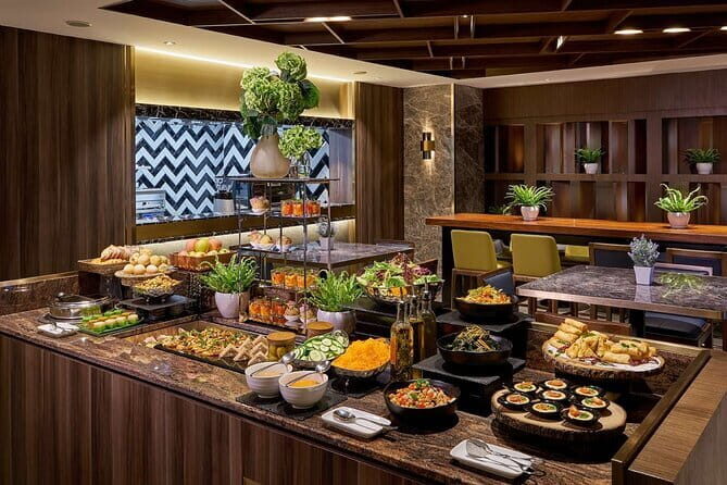 Kuala Lumpur International Airport (KUL) T1 /T2 VIP Lounge Access - How to Make the Most of Your Lounge Visit