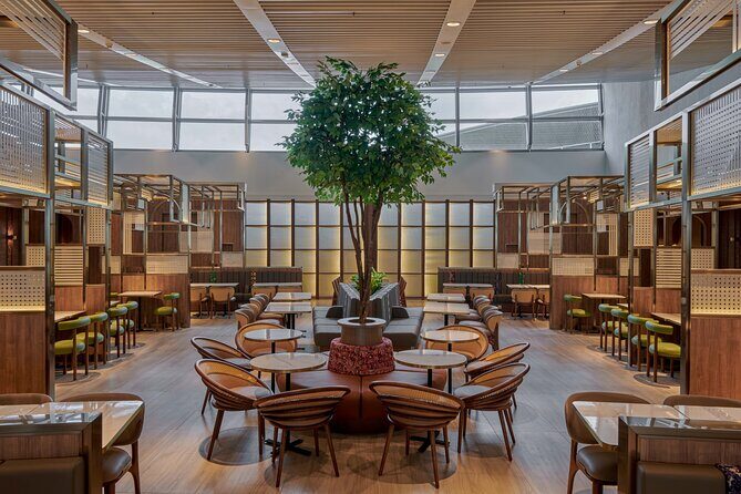 Kuala Lumpur International Airport Plaza Premium Lounge - Key Points