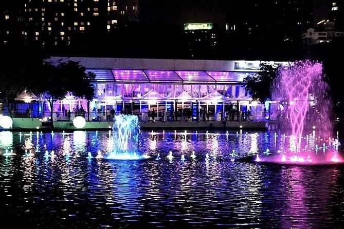 Kuala Lumpur Night Tour with Lake Symphony and Saloma Bridge - An In-Depth Look at the Kuala Lumpur Night Tour