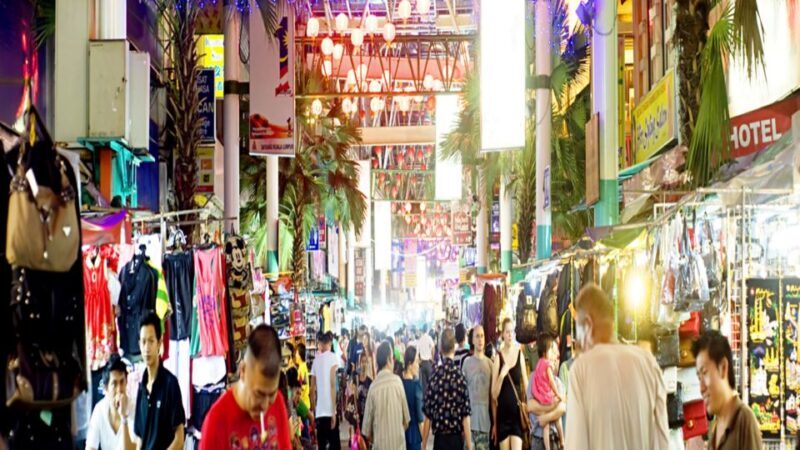 Kuala Lumpur: Street Market Exploration & Shopping Tour - Who Will Love This?