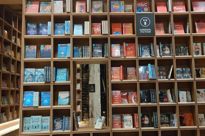 Kuala Lumpur's Nightlife Secrets and Street Food - Who Should Take This Tour?