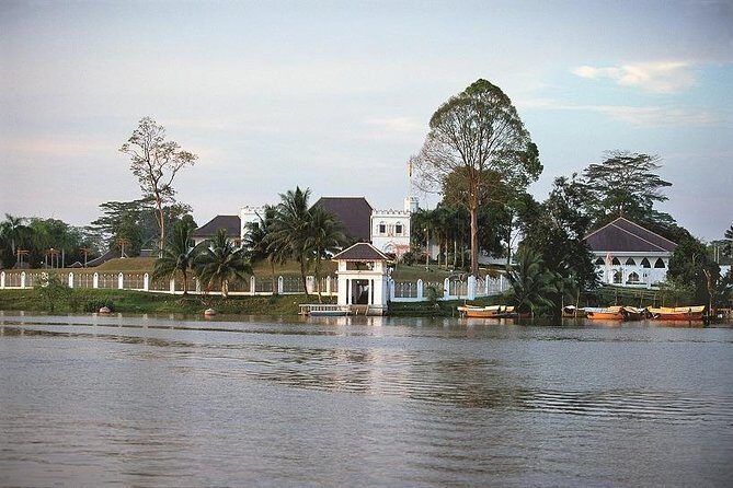 Kuching City Sightseeing Tour - FAQs