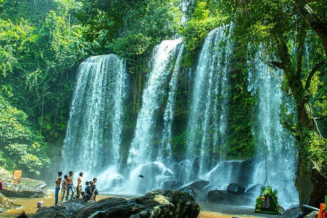 Kulen Mountain Waterfall Guided Tour with Local Lunch and Ticket - Experience the Spirit of Phnom Kulen with a Guided Day Trip