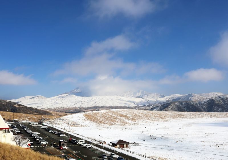 Kumamoto Aso Day Trip: Enjoy 4 Major Attractions Group Tour - Who should book this Aso day trip?