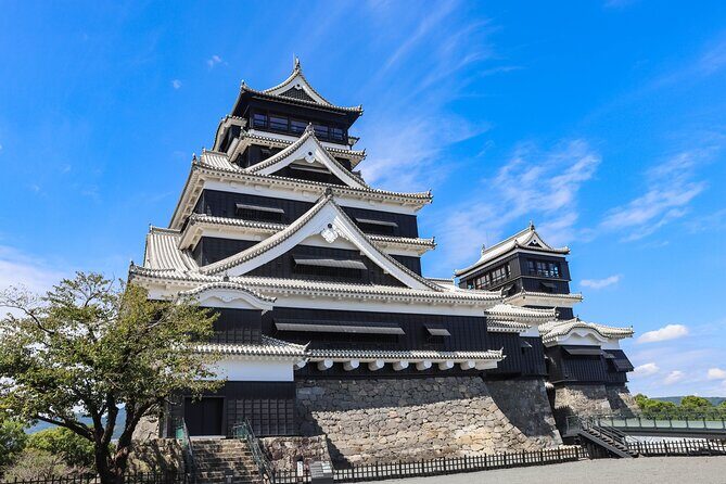 Kumamoto Castle tour, the symbol of earthquake reconstruction - Kumamoto Castle Tour, the Symbol of Earthquake Reconstruction