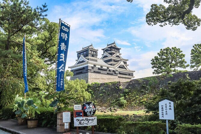 Kumamoto Castle tour, the symbol of earthquake reconstruction - A Detailed Look at the Kumamoto Castle Tour